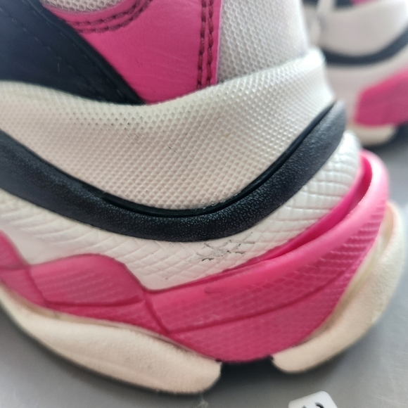 Balenciaga TRIPLE S SNEAKERS size 8 in VGUC - Picture 10 of 14